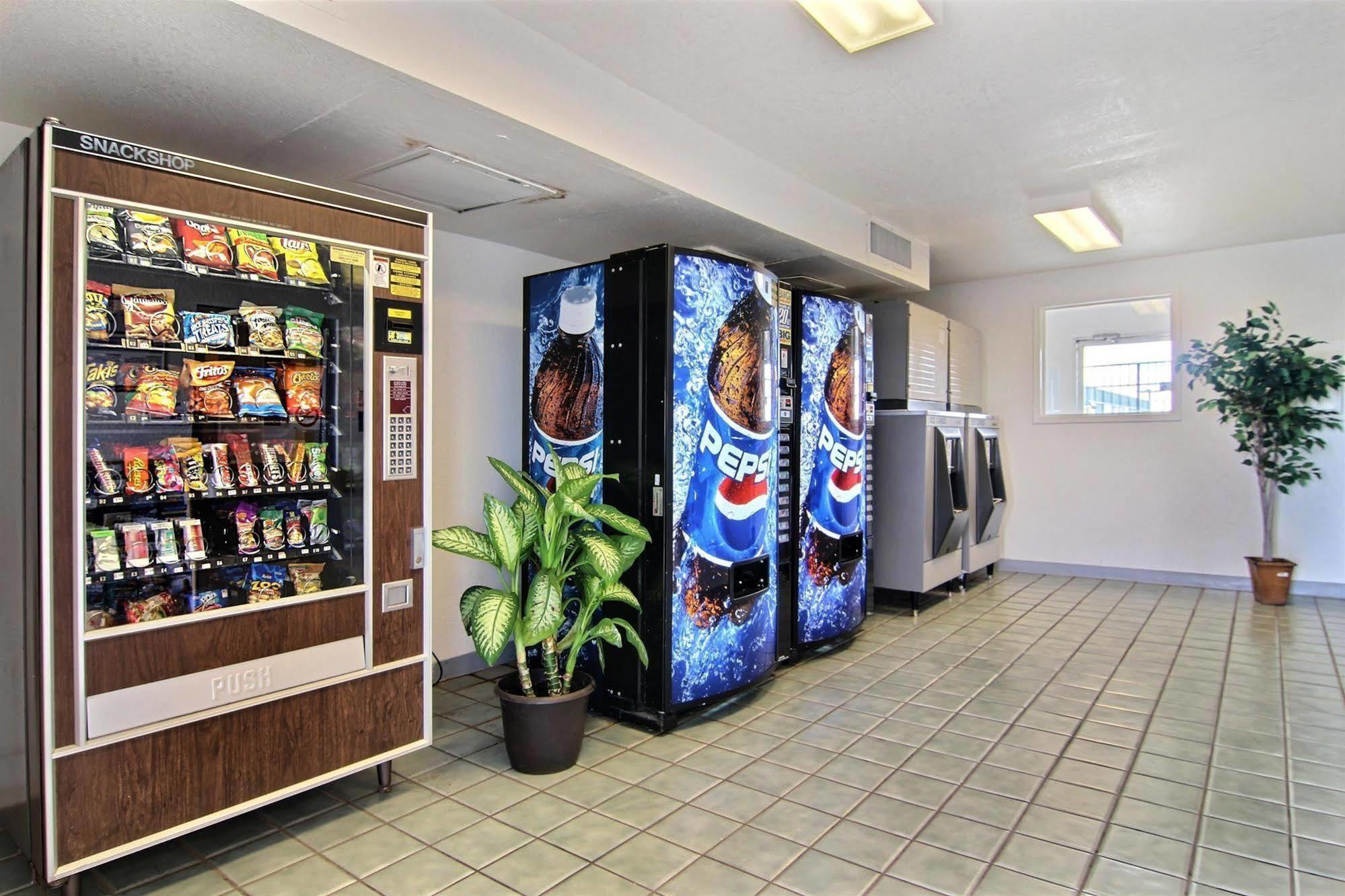 Motel 6-Tucumcari, Nm Екстериор снимка